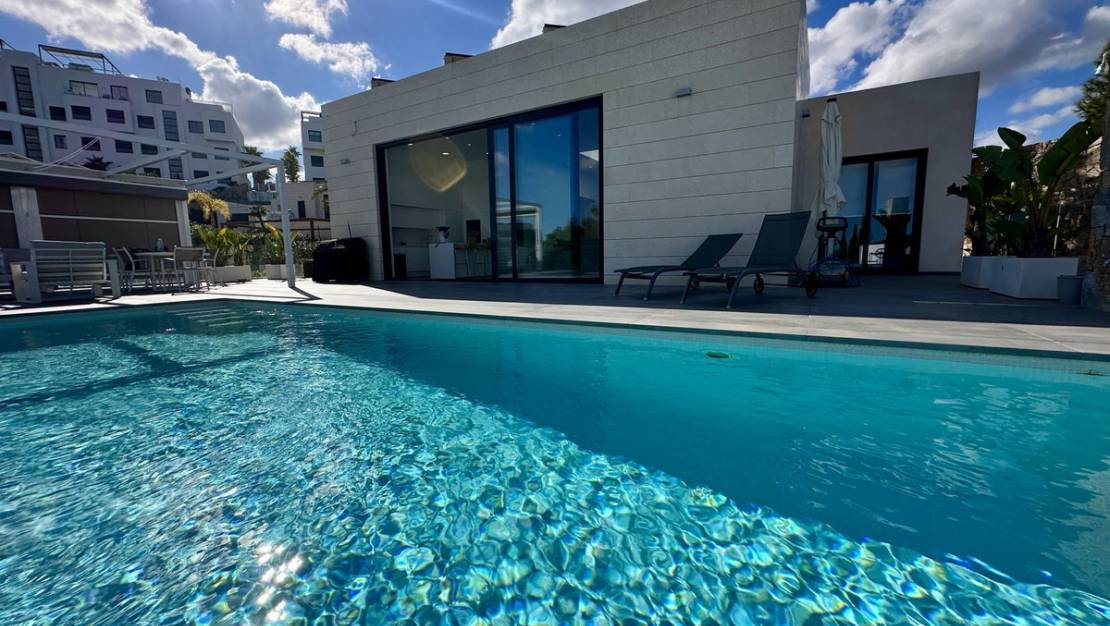 Sale - Villa - Orihuela - Las Colinas Golf