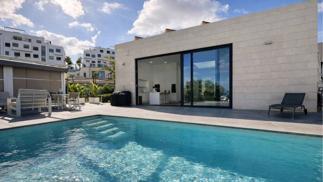 Sale - Villa - Orihuela - Las Colinas Golf