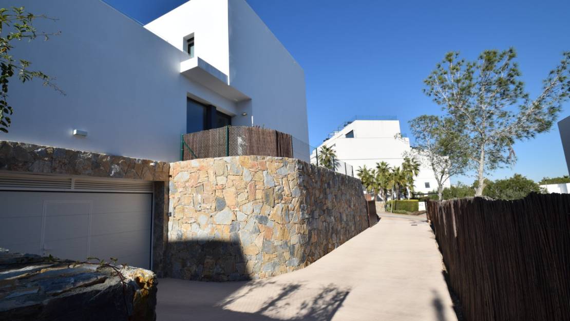 Sale - Villa - Orihuela - Las Colinas Golf