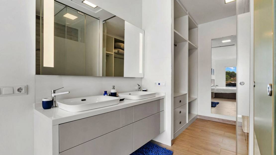 Sale - Villa - Orihuela - Las Colinas Golf