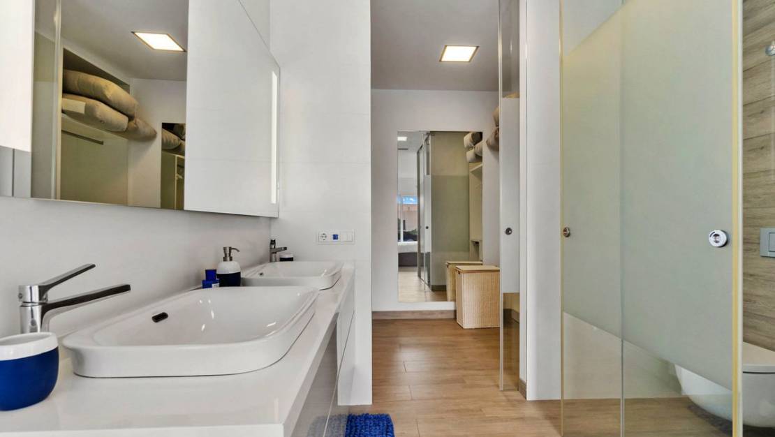 Sale - Villa - Orihuela - Las Colinas Golf