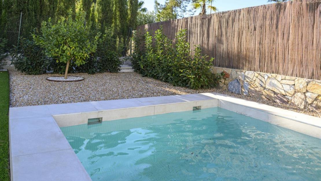 Sale - Villa - Orihuela - Las Colinas Golf