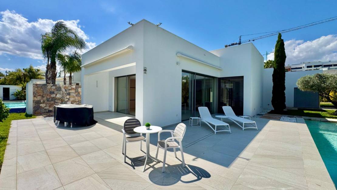 Sale - Villa - Orihuela - Las Colinas Golf