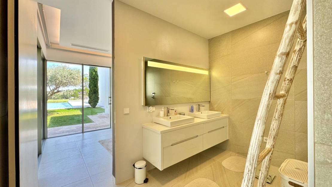 Sale - Villa - Orihuela - Las Colinas Golf