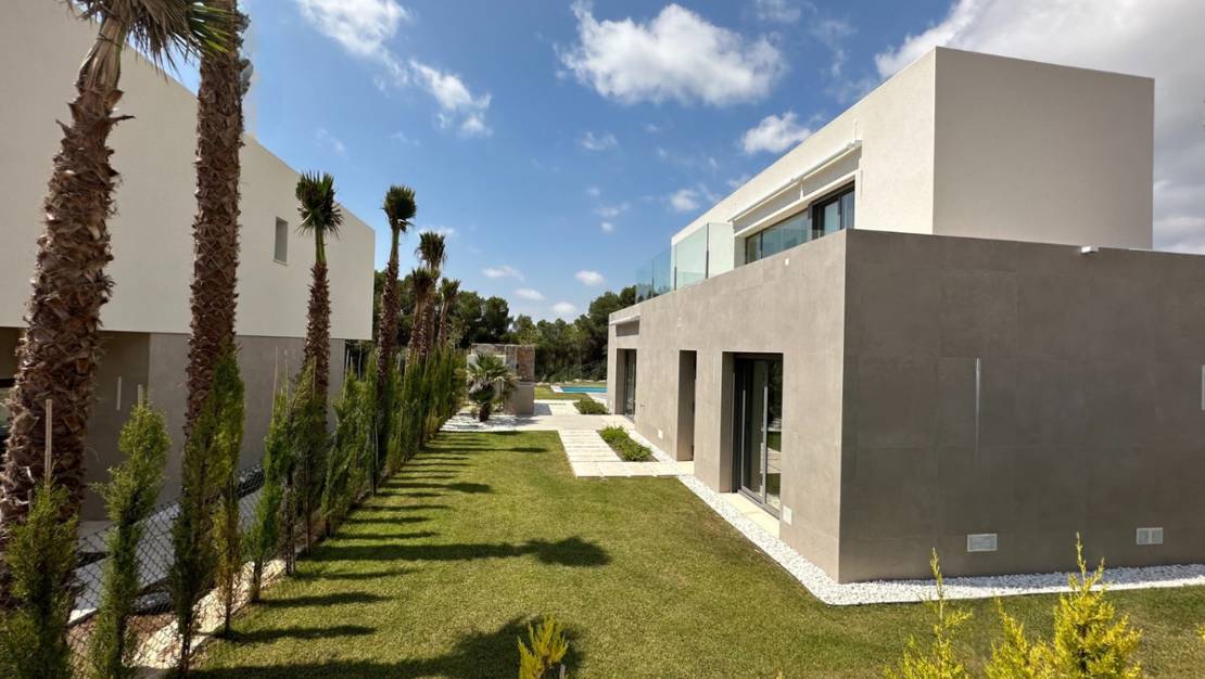 Sale - Villa - Orihuela - Las Colinas Golf