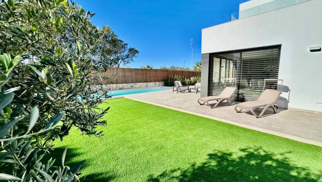 Sale - Villa - Orihuela - Las Colinas Golf