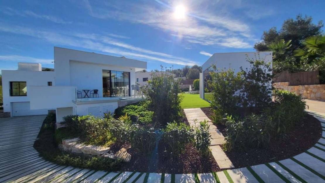 Sale - Villa - Orihuela - Las Colinas Golf