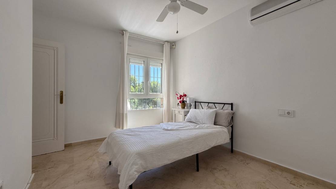 Sale - Villa - Orihuela - Las Ramblas Golf