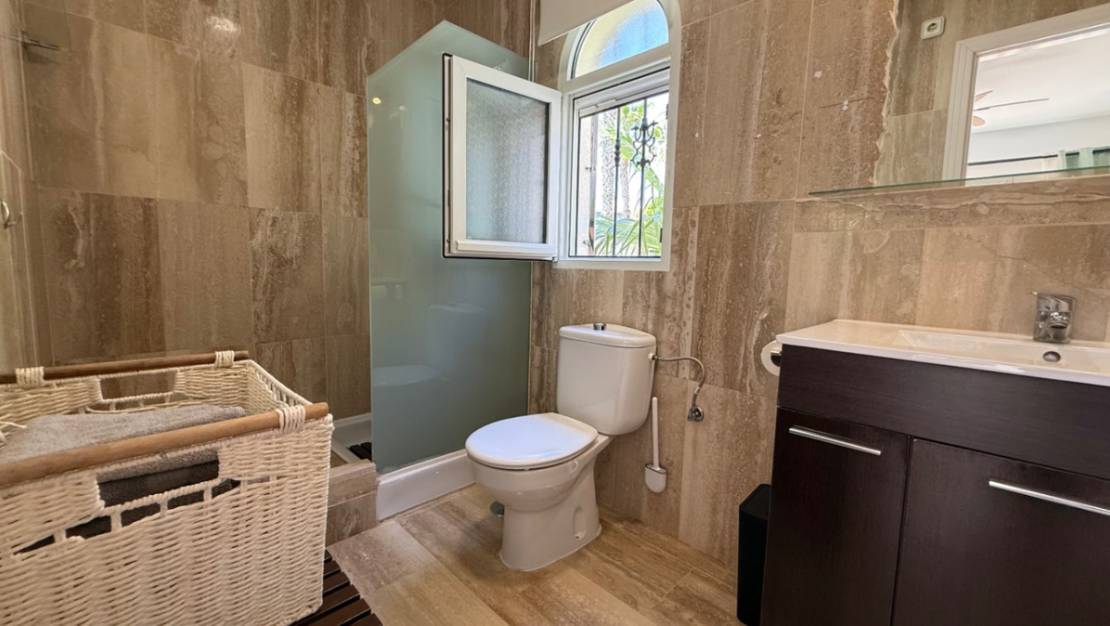 Sale - Villa - Orihuela - Las Ramblas Golf