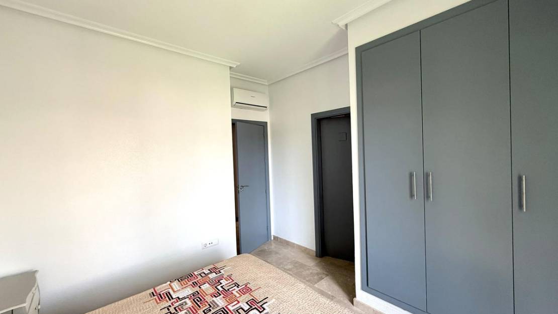 Sale - Villa - Orihuela - Las Ramblas Golf
