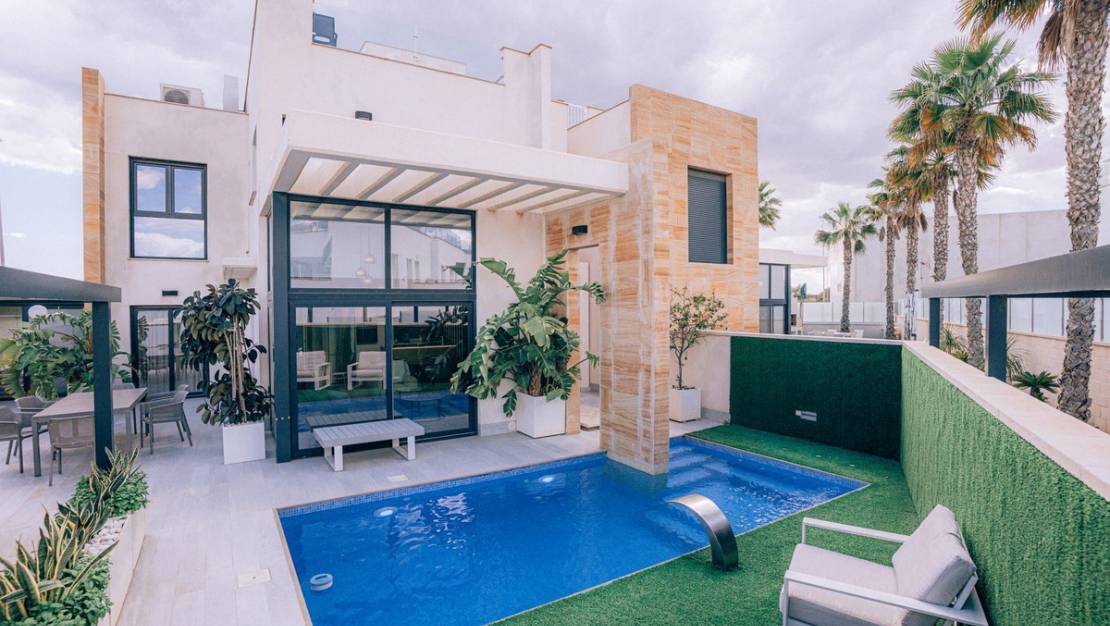 Sale - Villa - Orihuela - Lomas de Cabo Roig