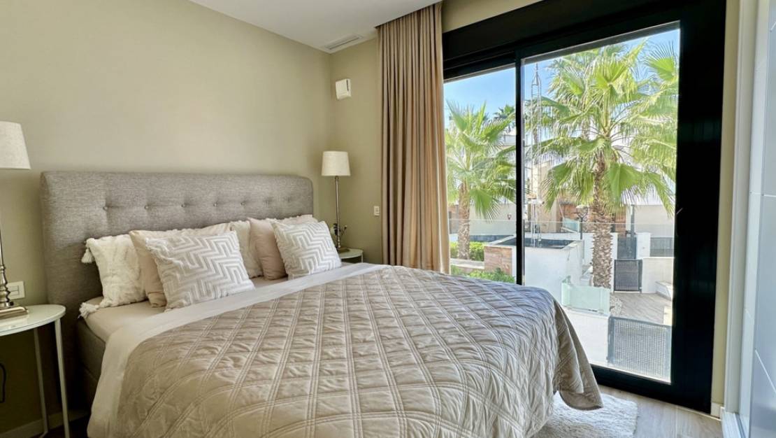 Sale - Villa - Orihuela - Lomas de Cabo Roig