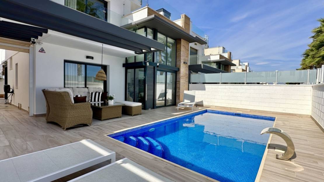 Sale - Villa - Orihuela - Lomas de Cabo Roig