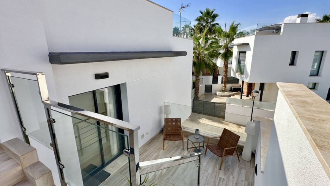 Sale - Villa - Orihuela - Lomas de Cabo Roig