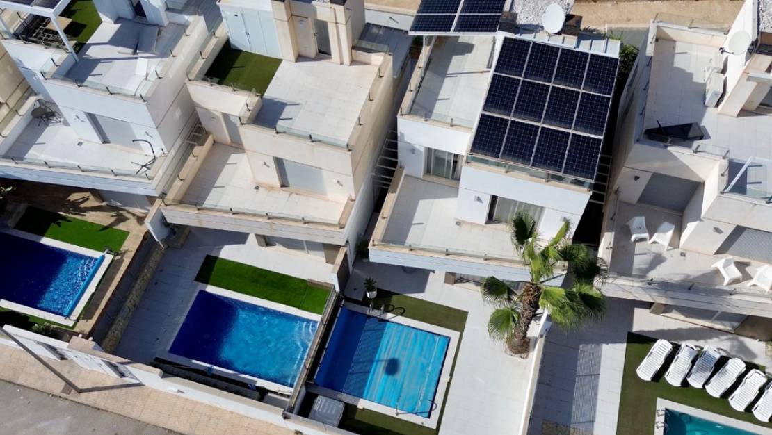 Sale - Villa - Orihuela - Lomas de Cabo Roig