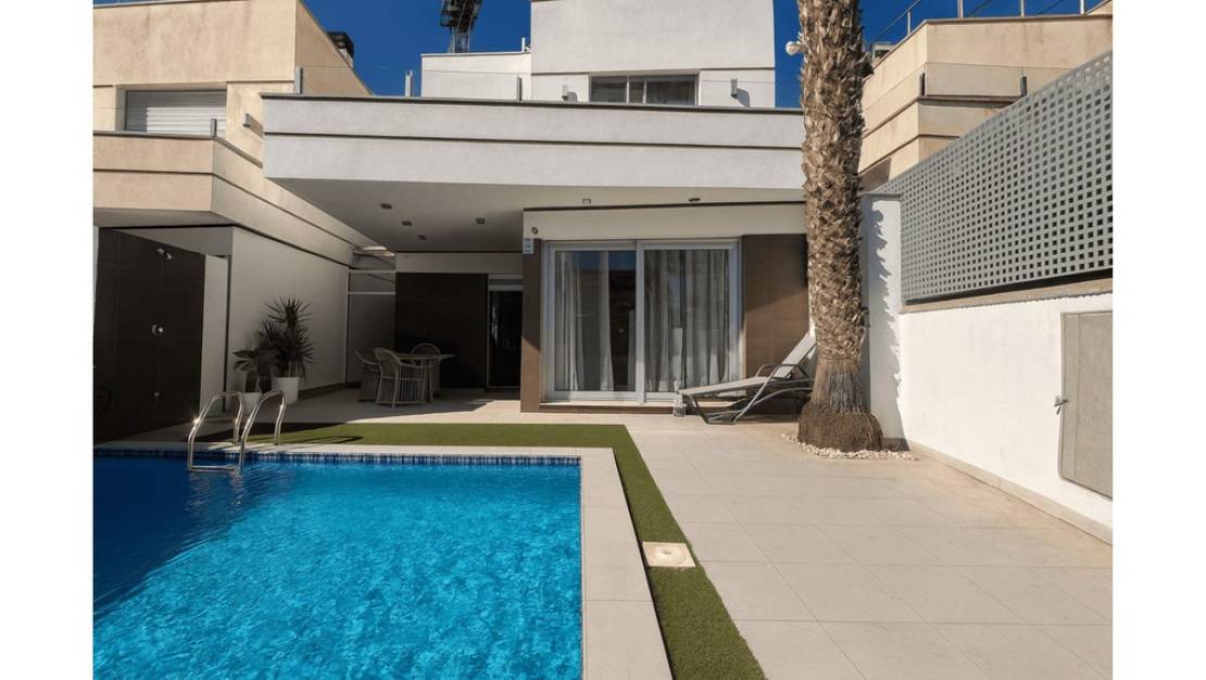 Sale - Villa - Orihuela - Lomas de Cabo Roig