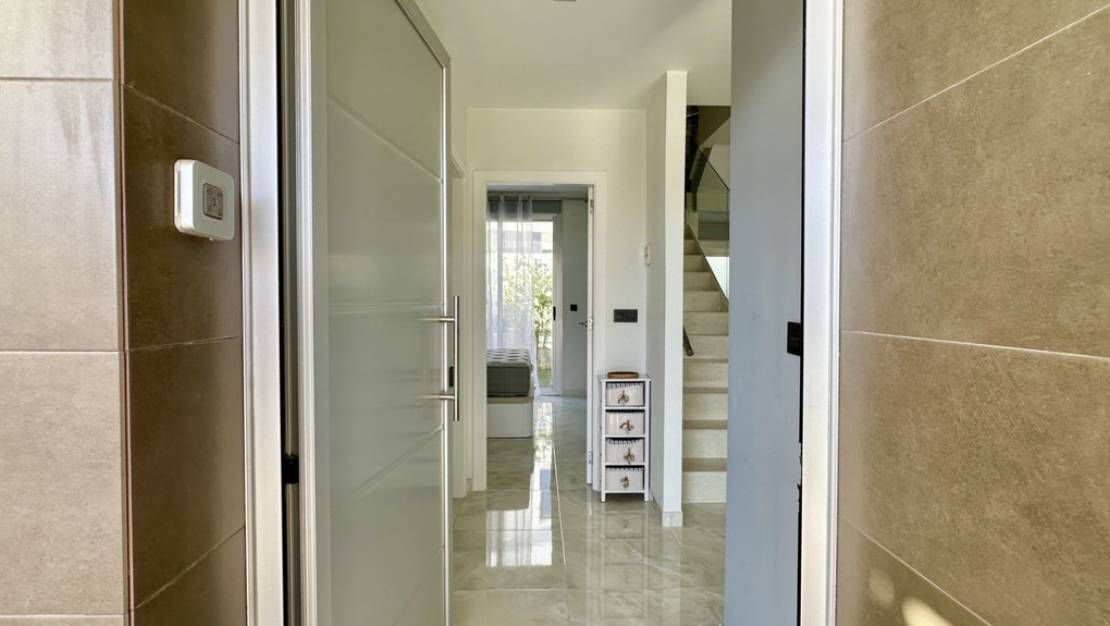 Sale - Villa - Orihuela - Lomas de Cabo Roig