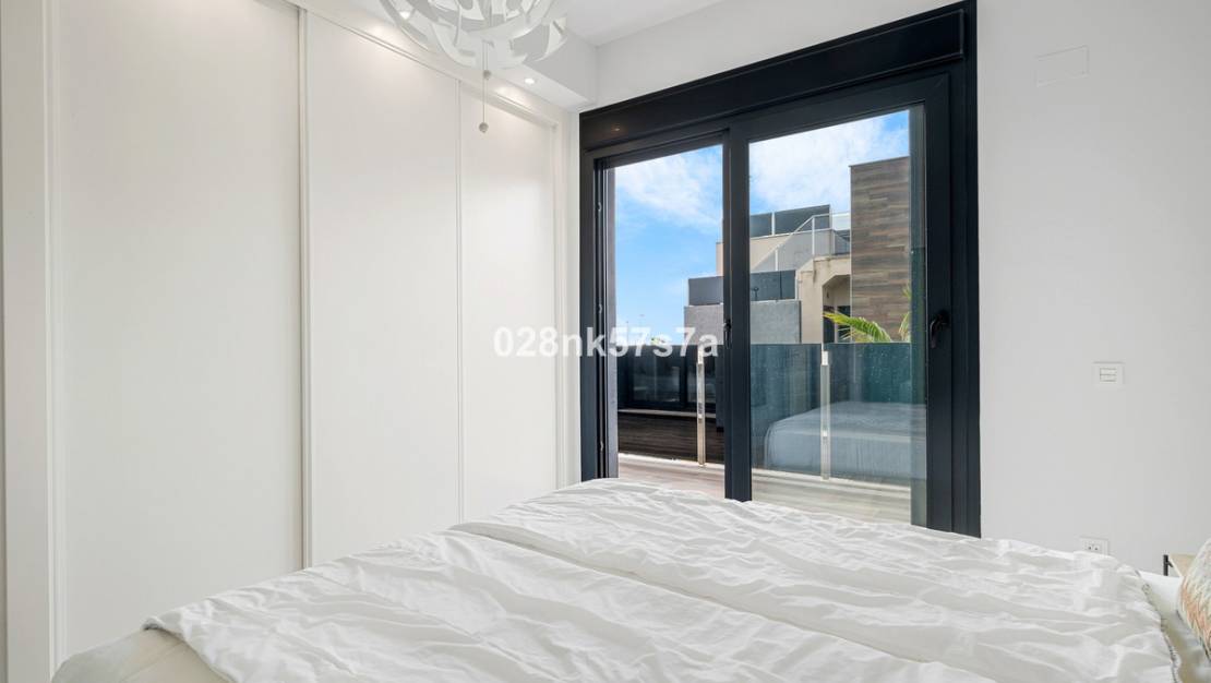 Sale - Villa - Orihuela - Lomas de Cabo Roig