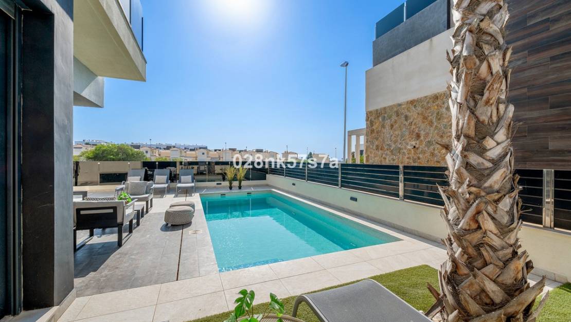 Sale - Villa - Orihuela - Lomas de Cabo Roig