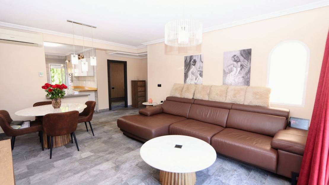 Sale - Villa - Orihuela - Lomas de Cabo Roig