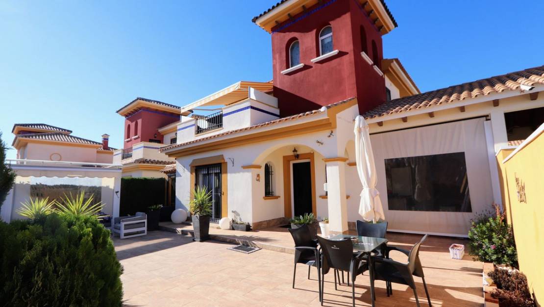 Sale - Villa - Orihuela - Lomas de Cabo Roig