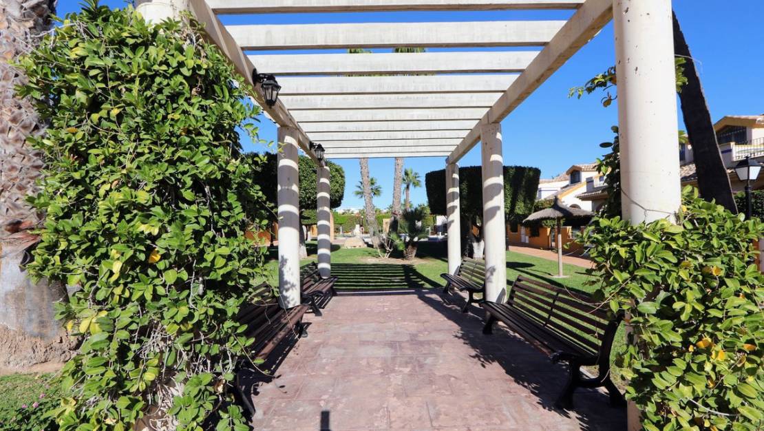 Sale - Villa - Orihuela - Lomas de Cabo Roig