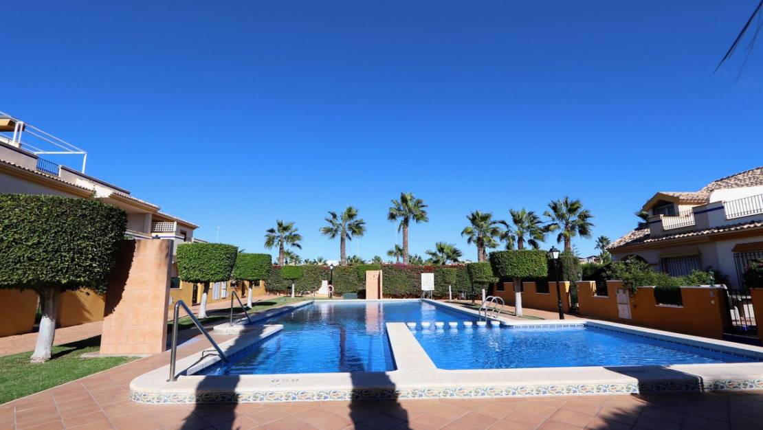 Sale - Villa - Orihuela - Lomas de Cabo Roig