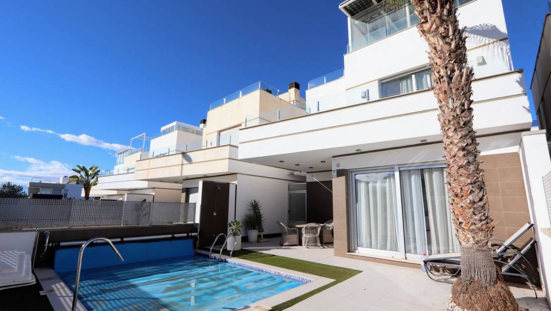 Sale - Villa - Orihuela - Lomas de Cabo Roig