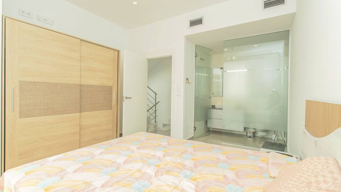 Sale - Villa - Orihuela - Lomas de Cabo Roig