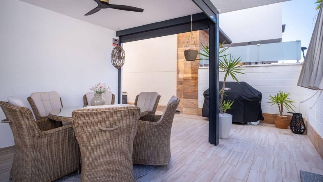 Sale - Villa - Orihuela - Lomas de Cabo Roig