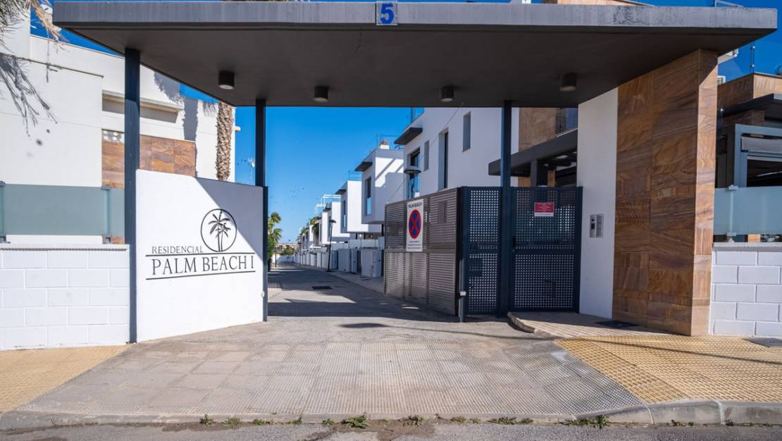 Sale - Villa - Orihuela - Lomas de Cabo Roig