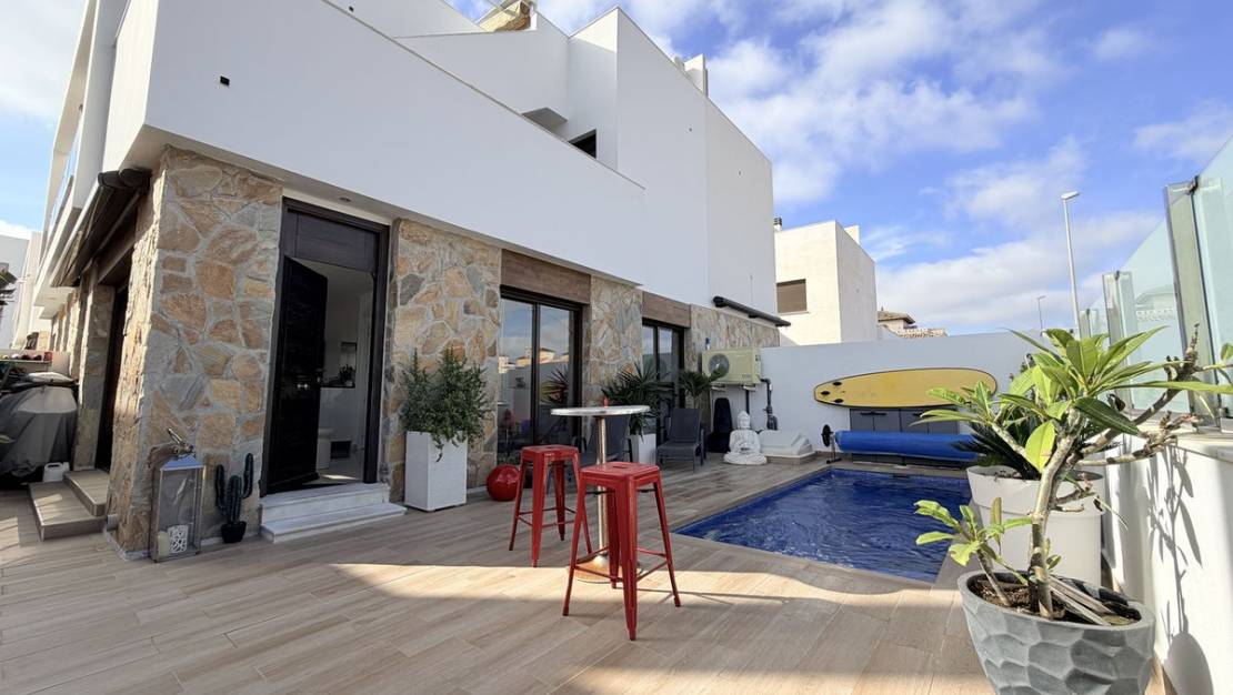 Sale - Villa - Orihuela - Lomas de Cabo Roig