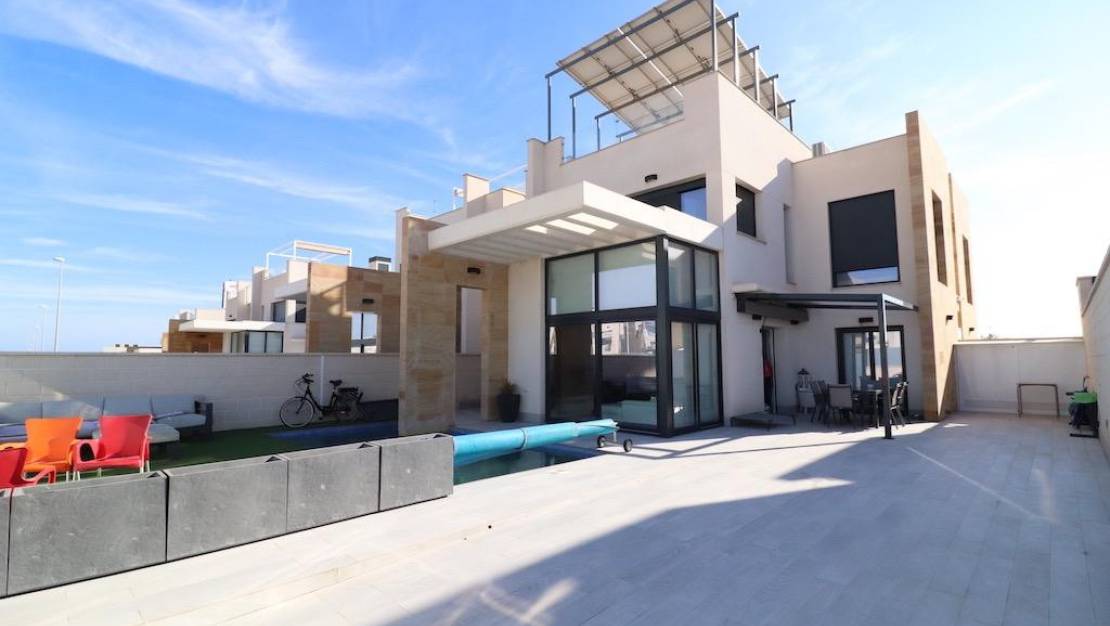 Sale - Villa - Orihuela - Lomas de Cabo Roig