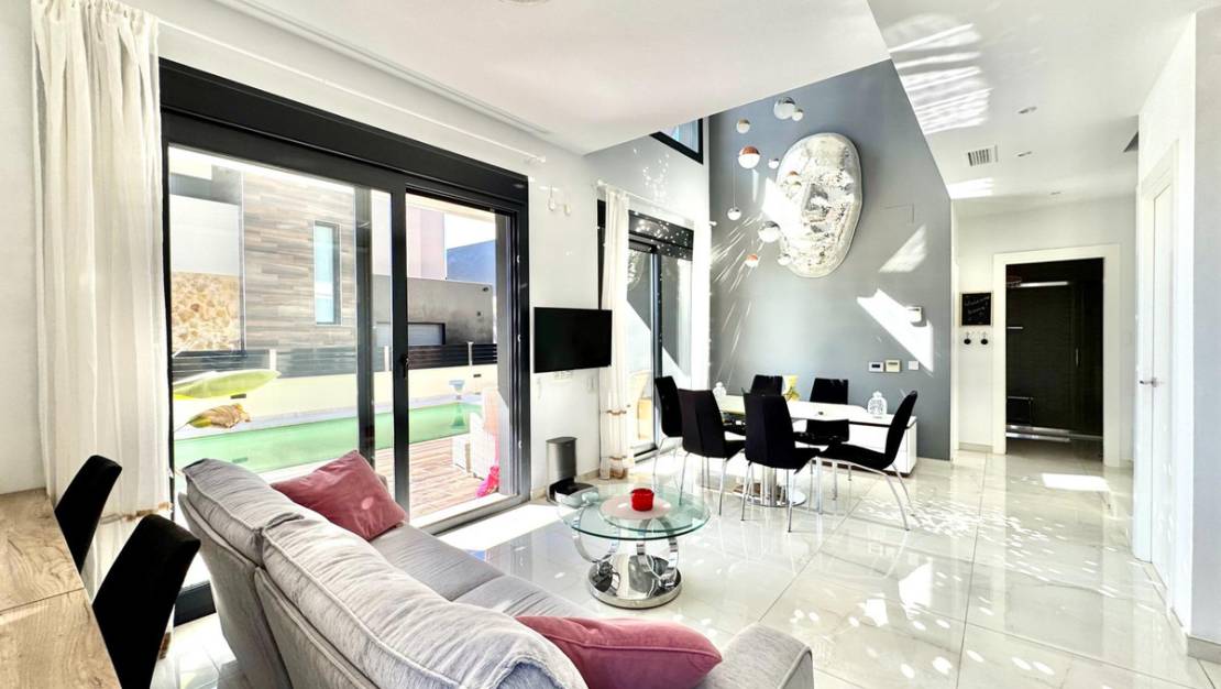 Sale - Villa - Orihuela - Lomas de Cabo Roig