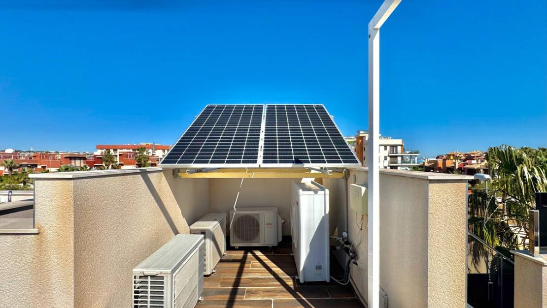 Sale - Villa - Orihuela - Lomas de Cabo Roig