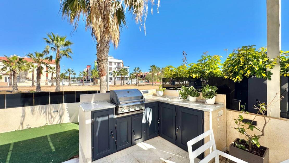 Sale - Villa - Orihuela - Lomas de Cabo Roig