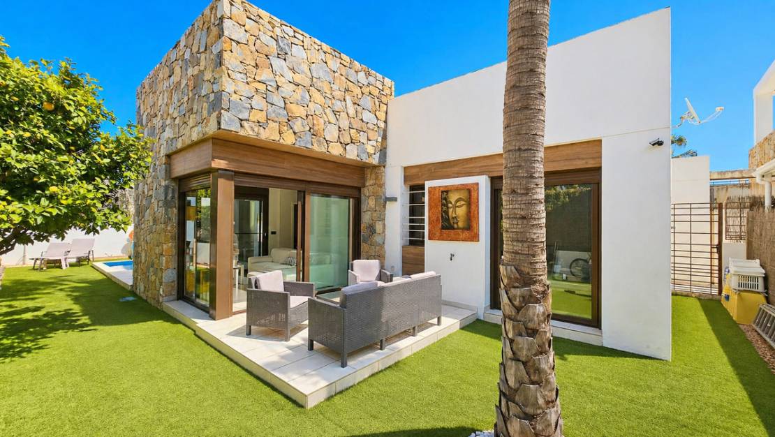 Sale - Villa - Orihuela - Lomas de Cabo Roig
