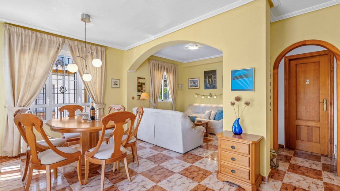 Sale - Villa - Orihuela - Lomas de Cabo Roig