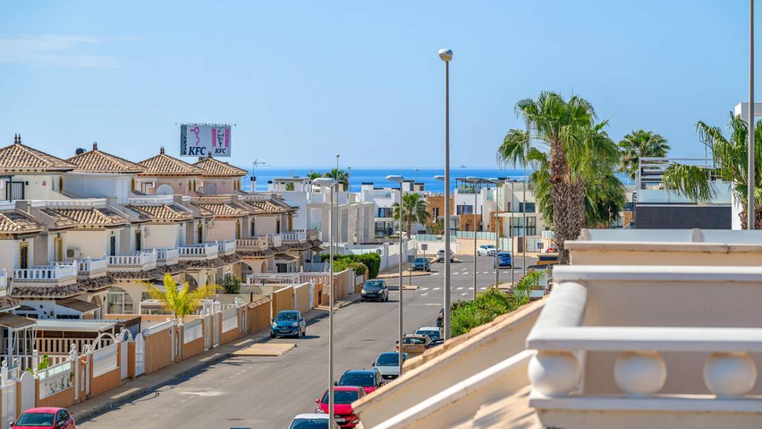 Sale - Villa - Orihuela - Lomas de Cabo Roig