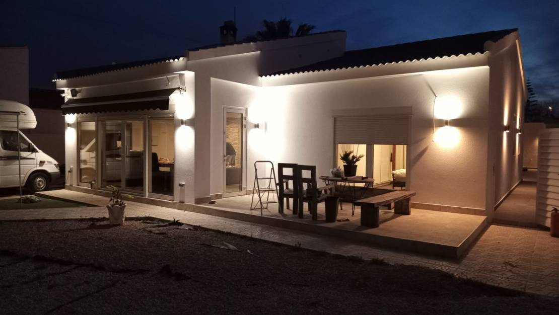 Sale - Villa - Orihuela - Lomas de Cabo Roig