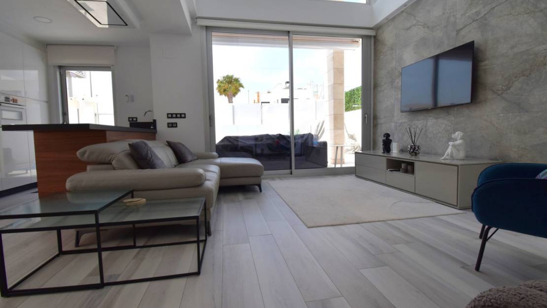 Sale - Villa - Orihuela - Lomas de Cabo Roig