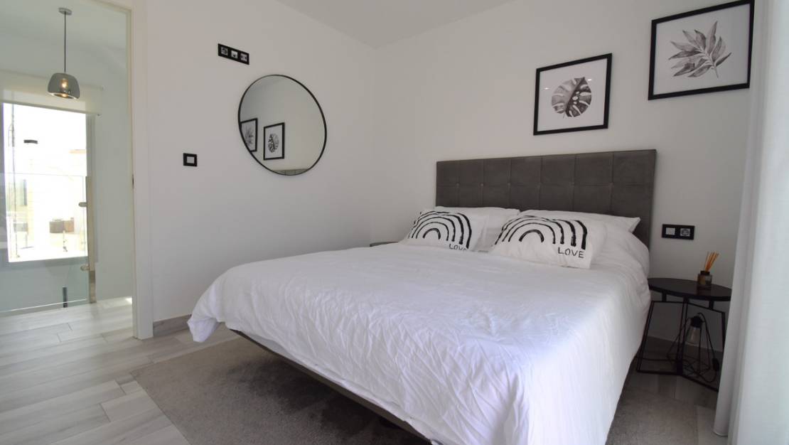 Sale - Villa - Orihuela - Lomas de Cabo Roig