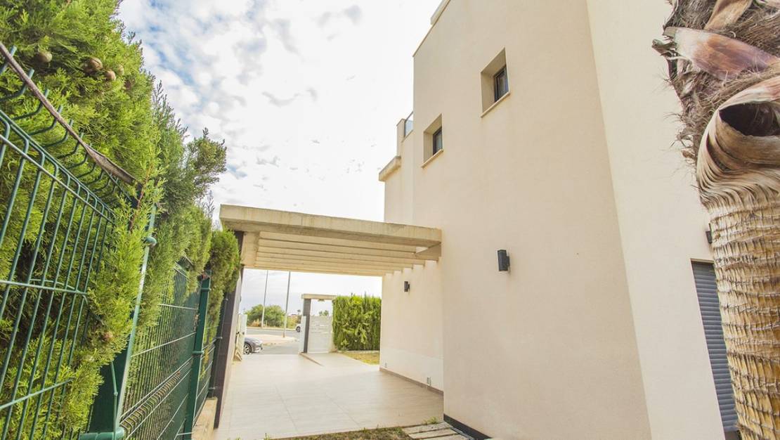 Sale - Villa - Orihuela - Lomas de Cabo Roig