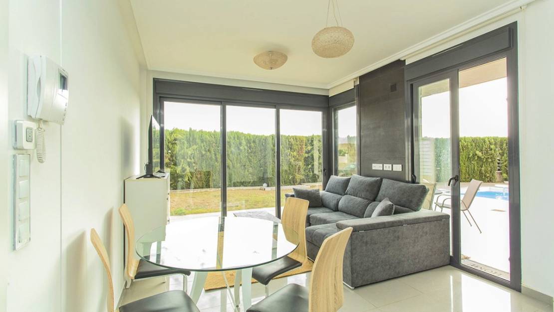 Sale - Villa - Orihuela - Lomas de Cabo Roig