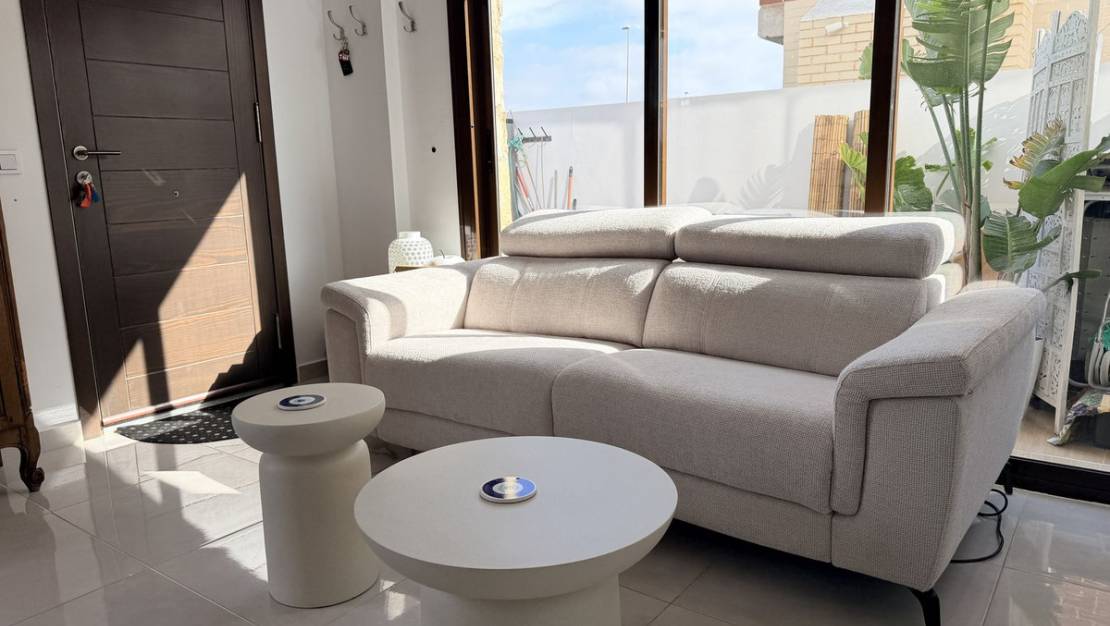 Sale - Villa - Orihuela - Lomas de Cabo Roig
