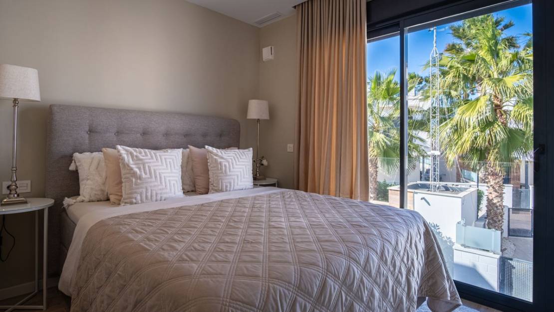 Sale - Villa - Orihuela - Lomas de Cabo Roig