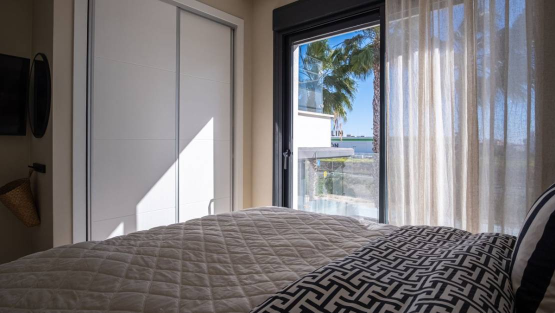 Sale - Villa - Orihuela - Lomas de Cabo Roig