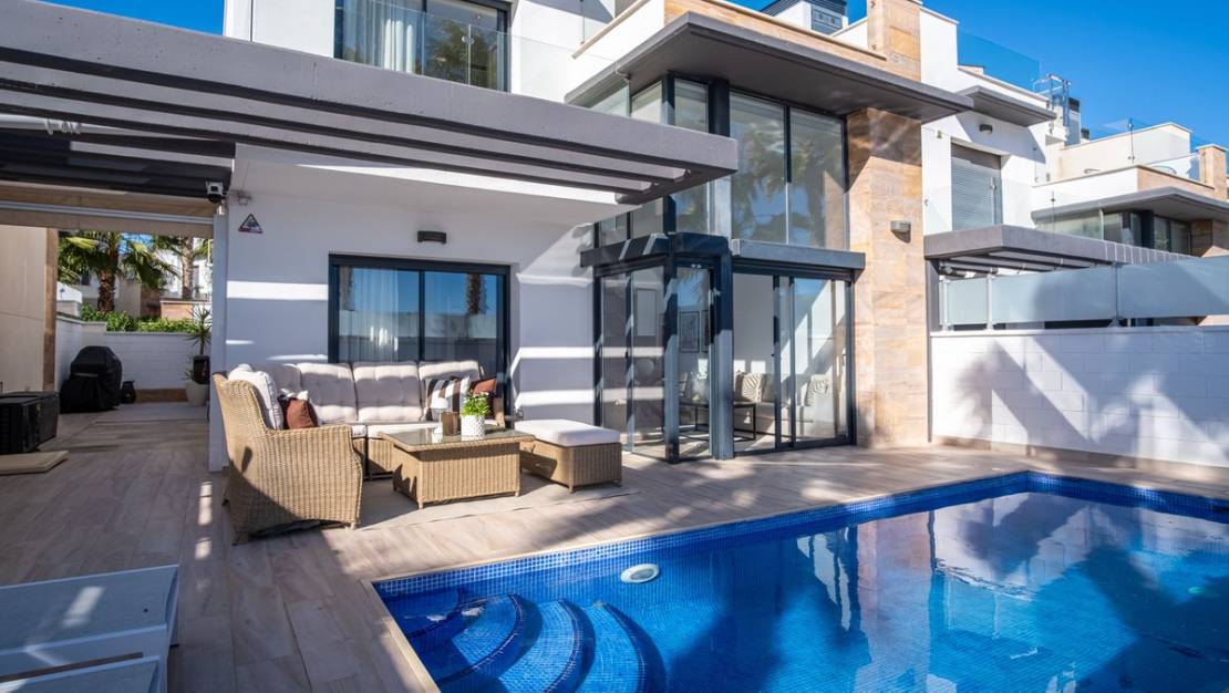 Sale - Villa - Orihuela - Lomas de Cabo Roig