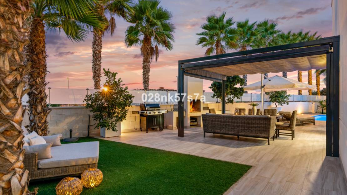 Sale - Villa - Orihuela - Lomas de Cabo Roig
