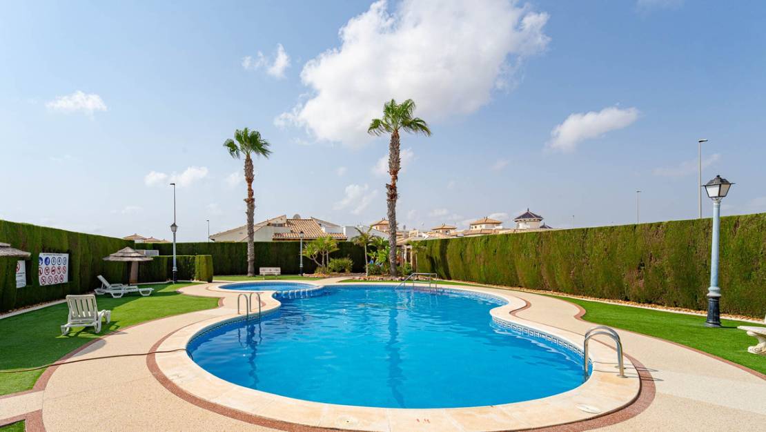 Sale - Villa - Orihuela - Lomas de Cabo Roig